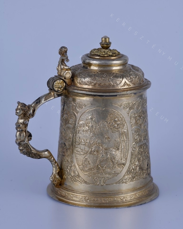Tankard with cover